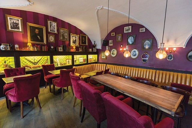 The Monkey Club Elise Julliard 9969