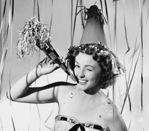 vintage new years pinup via blisstree