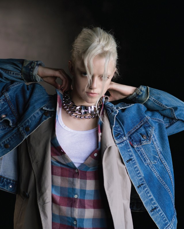 fashion Page 6 Image 0002